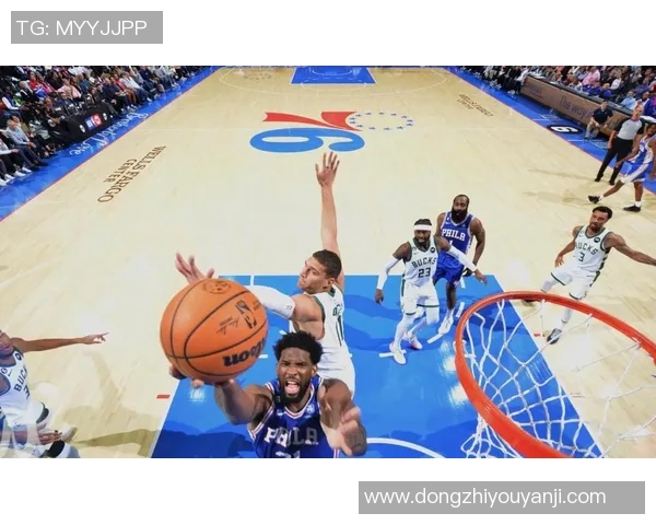 小波特上半场火力全开十二投命中七砍下十九分率队攻势如潮